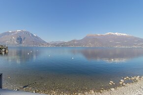 Varenna Beach Perledo