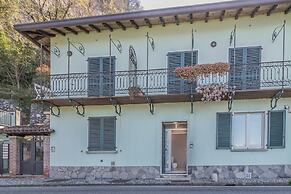 Varenna Beach Perledo