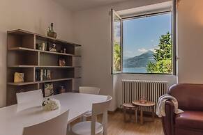 Varenna Beach Perledo