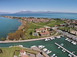 Resort Caesar C4 Sirmione Gardagate