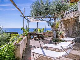 Villa With Terrace and sea View in Ravello ID 3196