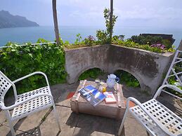 Villa With Terrace and sea View in Ravello ID 3196