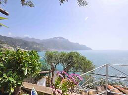 Villa With Terrace and sea View in Ravello ID 3196
