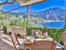 Villa With Terrace and sea View in Ravello ID 3196