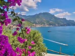 Villa With Terrace and sea View in Ravello ID 3196