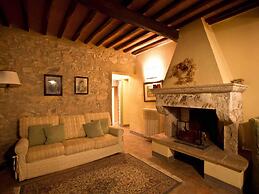 Apartment in Chianti With Pool ID 3939