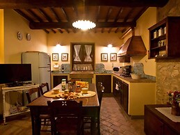 Apartment in Chianti With Pool ID 3939