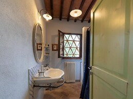 Apartment in Chianti With Pool ID 450