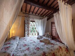 Apartment in Chianti With Pool ID 450