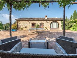 Apartment in Chianti With Pool ID 456