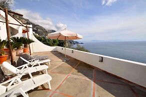 Apartment in Praiano Sea View Terrace A C Wi-fi 6 Guests ID 308