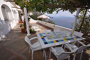 Apartment in Praiano Sea View Terrace A C Wi-fi 6 Guests ID 308