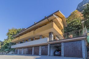 Angolo con Vista in Varenna