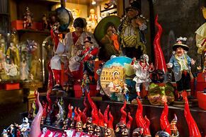 Baubo - S Gregorio Armeno by Napoliapartments