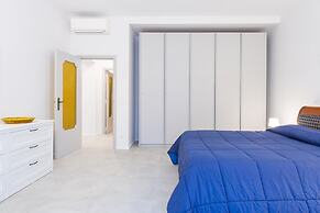 Casana on Christmas Alley by Napoliapartments