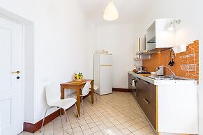 Lopez 20 - a Big Family Apartment