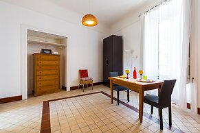 Lopez 20 - a Big Family Apartment