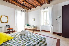 Lopez 20 - a Big Family Apartment