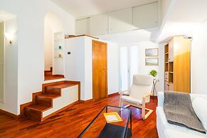 Parthenope s Eye on the Seafront