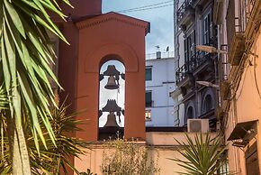 The Rock Apartment in Napoli