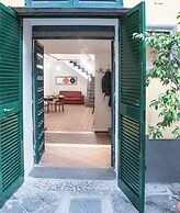 The Rock Apartment in Napoli