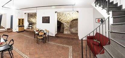 The Rock Apartment in Napoli