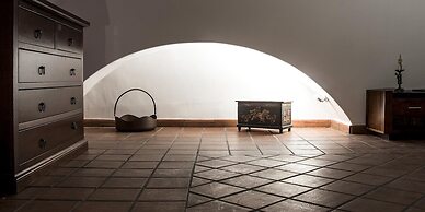 The Rock Apartment in Napoli