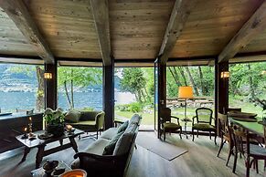 Co-d462-ariv21at - The Writer s Nest