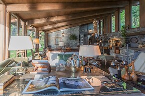 Co-d462-ariv21at - The Writer s Nest