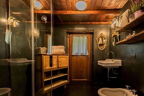 Co-d462-ariv21at - The Writer s Nest