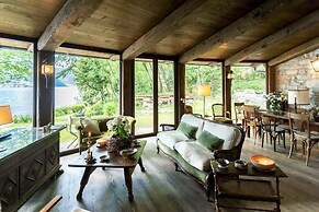 Co-d462-ariv21at - The Writer s Nest