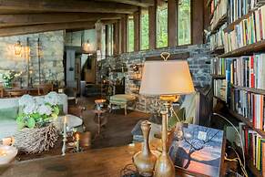 Co-d462-ariv21at - The Writer s Nest