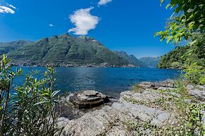 Co-d462-ariv21at - The Writer s Nest