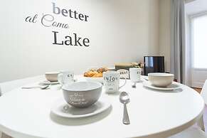 White Flat in Como City Center