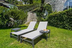 Villa Bianca - Front Lake Pool