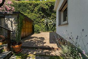 Villa Bianca - Front Lake Pool