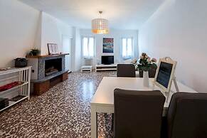 Co-a391-caal49a1 - Family Nest on Lake Como