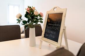 Co-a391-caal49a1 - Family Nest on Lake Como