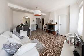 Co-a391-caal49a1 - Family Nest on Lake Como