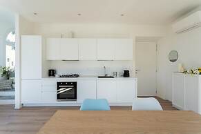 Co-m341-sabb12a1 - Sunny Corner Near Bellagio