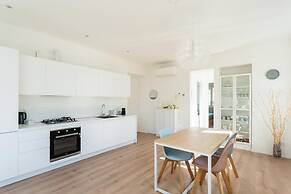 Co-m341-sabb12a1 - Sunny Corner Near Bellagio