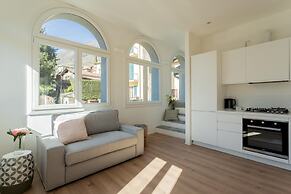 Co-m341-sabb12a1 - Sunny Corner Near Bellagio