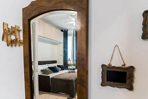 Co-c933-ggar24d1 - Love Smile Apartment