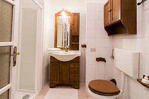 Co-c933-ggar24d1 - Love Smile Apartment