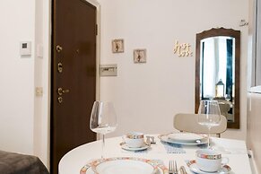 Co-c933-ggar24d1 - Love Smile Apartment