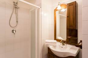 Co-c933-ggar24d1 - Love Smile Apartment