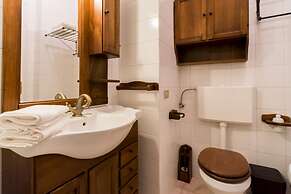 Co-c933-ggar24d1 - Love Smile Apartment