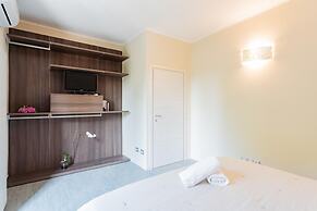 Co-c520-vmon4b1 - The Perfect Get Away in Cernobbio