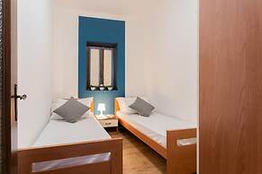 Co-m341-rteo16at - Family Lake Apartment