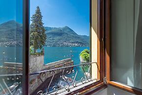 Co-b730-regi37a2 - Romantic Pier